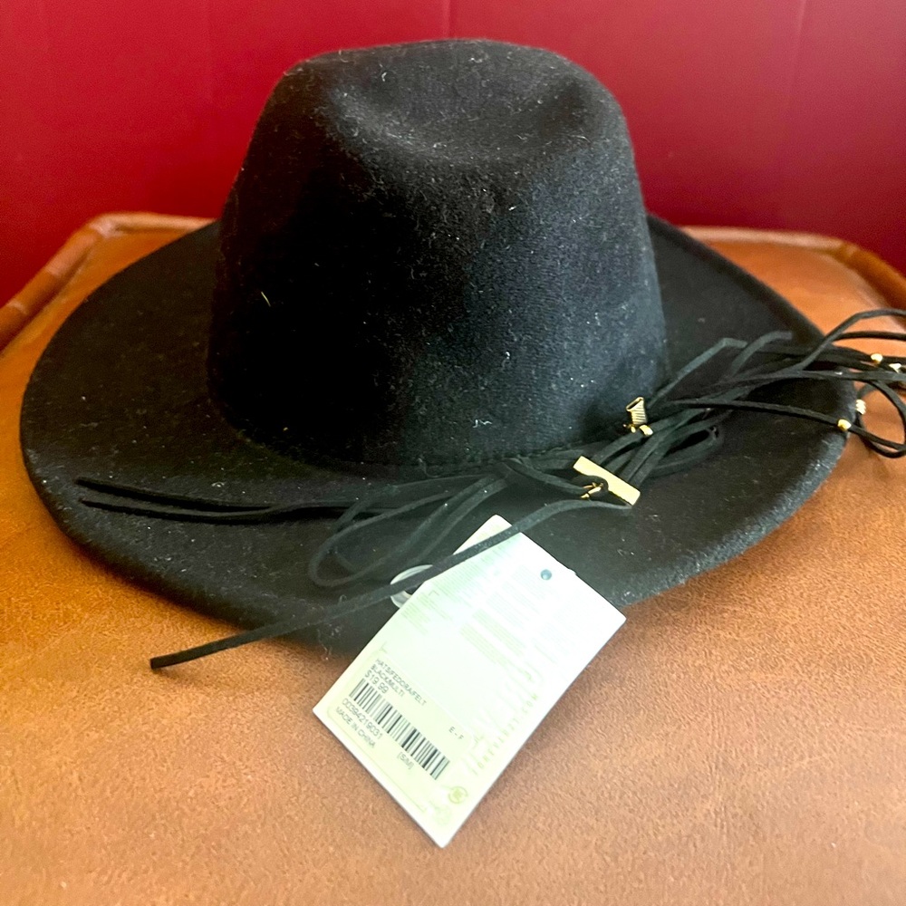 5 Forever 21 Hats for $45 Sale